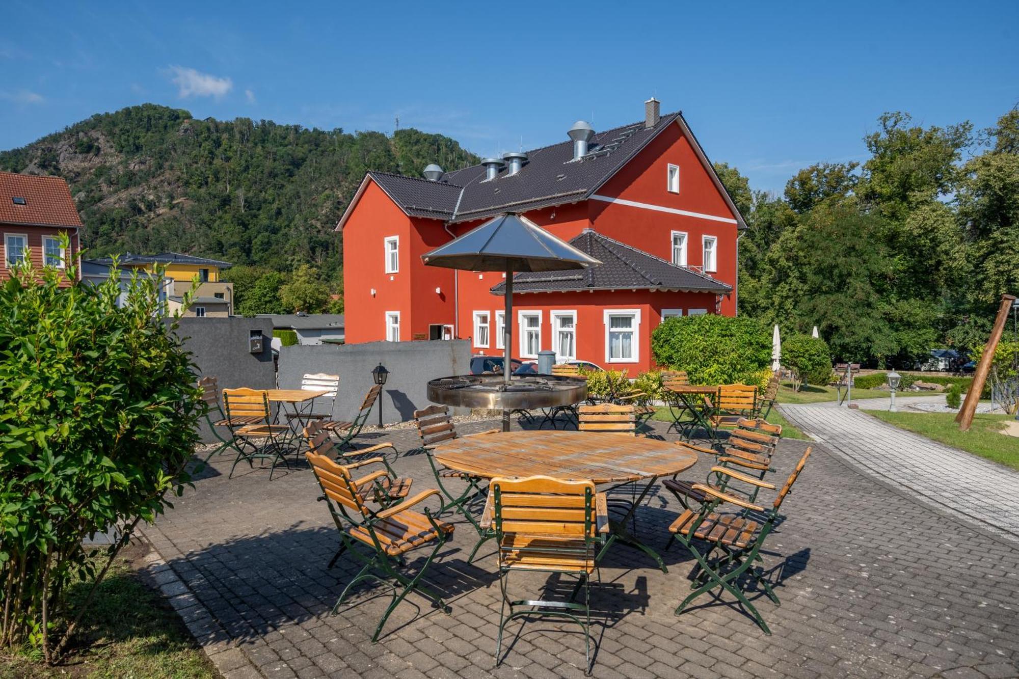 Hotelpark Bodetal Mit Ferienwohnungen Thale Eksteriør billede